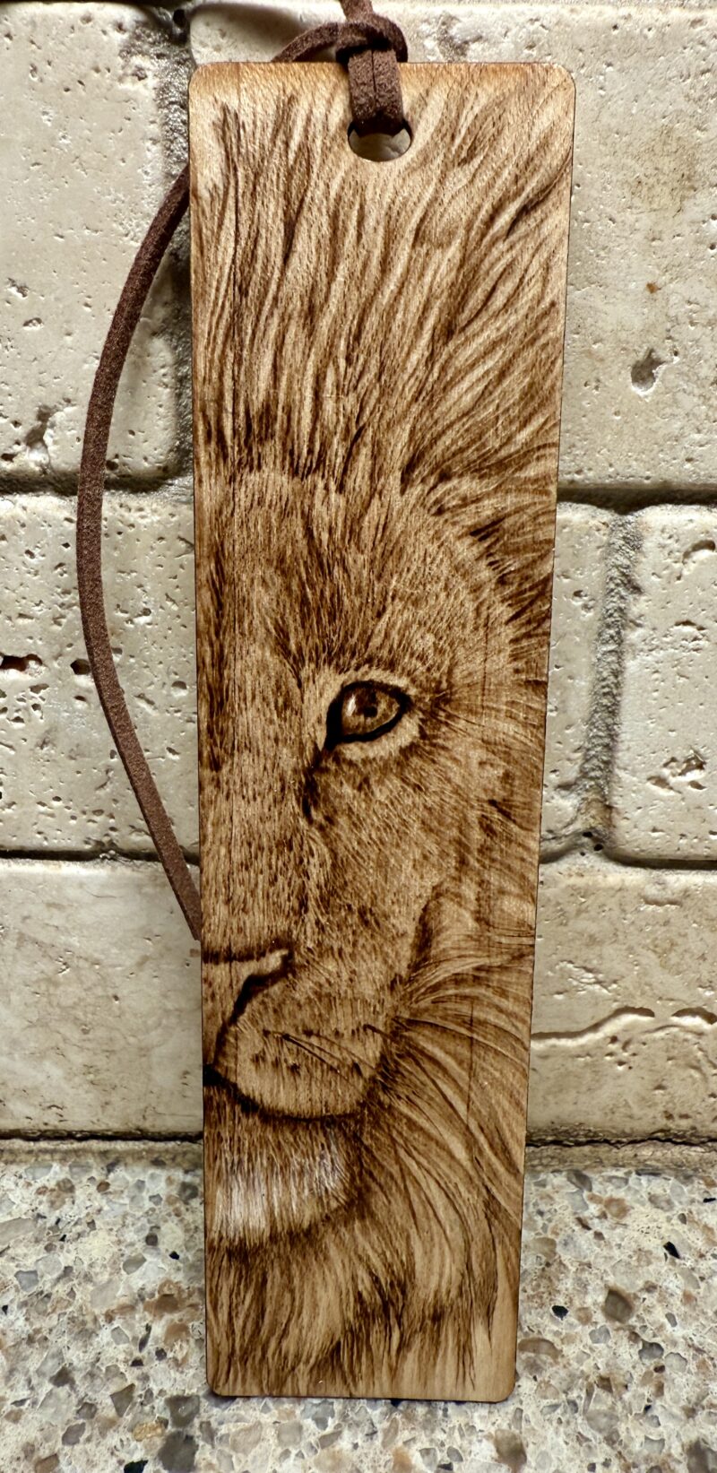 pyrography lion bookmark, woodburning bookmark, woodburning art